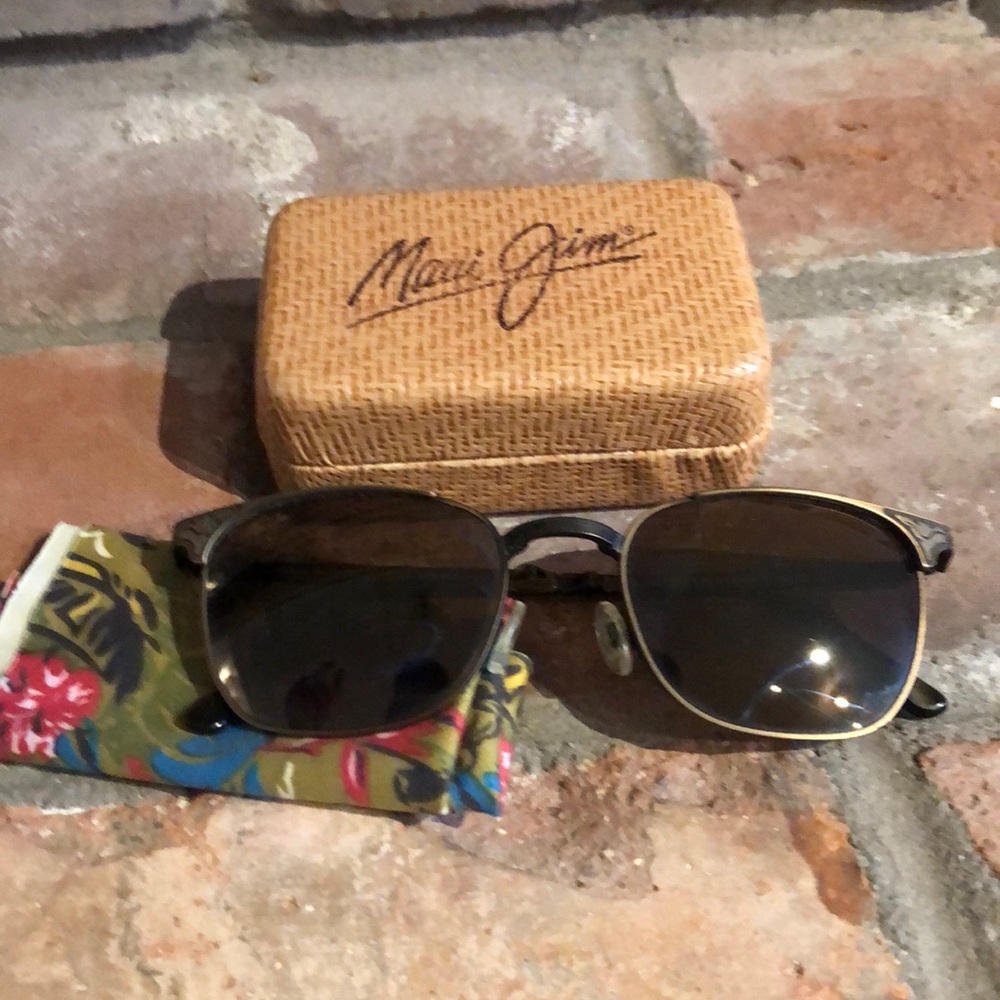 Maui Jim foldable sunglasses